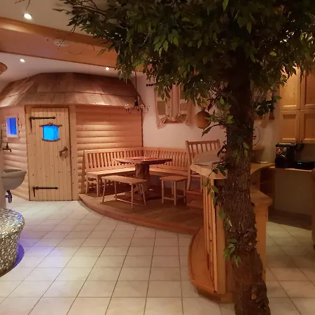 Konukevi Lehnerhof 3*