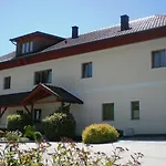 Lehnerhof 3*