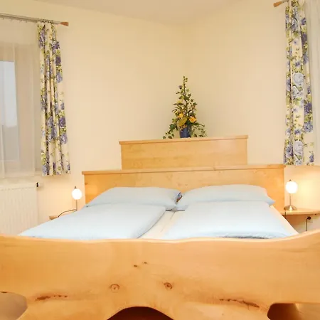 Lehnerhof 3*