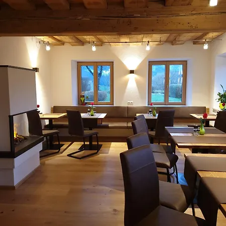 Lehnerhof Gasthof 3*